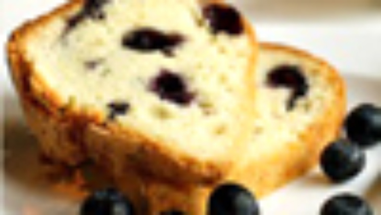 CIAMBELLA DI MIRTILLI