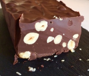 mattonella-cioccolato-nocciole