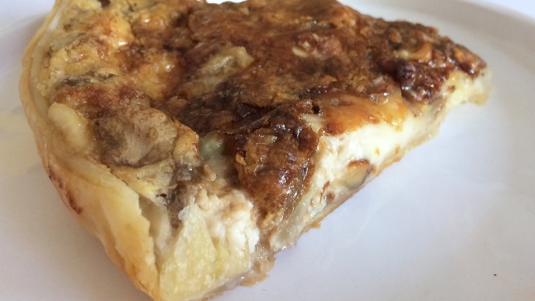 Torta salata gorgonzola e noci