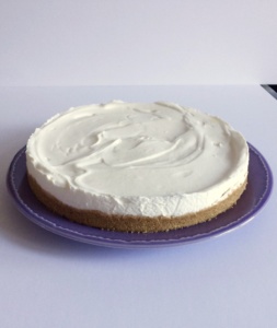 torta_yogurt_senza_cottura_liscia