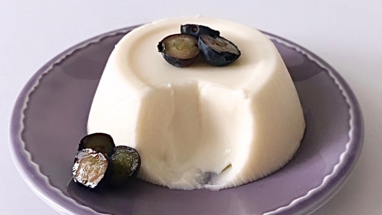 Panna cotta  senza gelatina: incredibilmente buona e facile da fare!