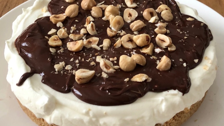 Torta “un cuore di panna”: il noto gelato che si trasforma in una torta golosa!