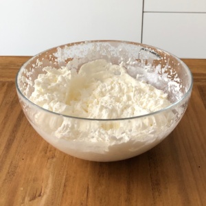 lingotto_gelato_albicocche_panna