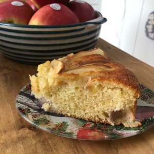 torta_soffice_mele_uva